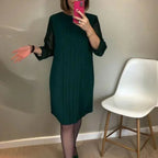 Vestido Alessandra™ com Detalhes em Pregas e Mangas Delicadas