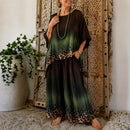 Conjunto Montes com Estampa Animal em Degradê, Blusa Assimétrica e Modelagem Ampla