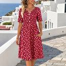Vestido Midi Florena com Botões Frontais, Estampa Floral e Mangas Curtas